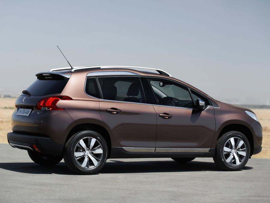  Peugeot 2008 2013 года  (фото 33 из 51)